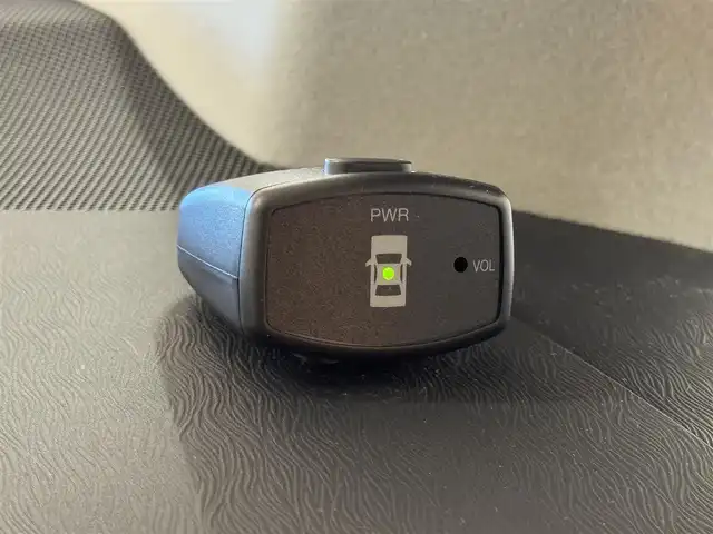 トヨタ プリウス α G 群馬県 2011(平23)年 9.7万km ホワイトパールクリスタルシャイン 純正HDDナビ/　フルセグ/CD/DVD/Blutooth/HDD/AM/FM/バックカメラ/クルーズコントロール/コーナーセンサー/LEDヘッドライト/ステアリングスイッチ/純正フロアマット/スマートキー/プッシュスタート/ビルトインETC