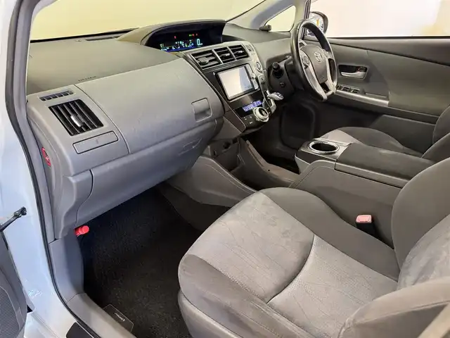 トヨタ プリウス α G 群馬県 2011(平23)年 9.7万km ホワイトパールクリスタルシャイン 純正HDDナビ/　フルセグ/CD/DVD/Blutooth/HDD/AM/FM/バックカメラ/クルーズコントロール/コーナーセンサー/LEDヘッドライト/ステアリングスイッチ/純正フロアマット/スマートキー/プッシュスタート/ビルトインETC