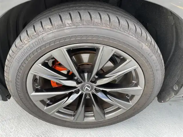 レクサス ＮＸ 350h Fスポーツ 東京都 2024(令6)年 1.6万km グラファイトブラックガラスフレーク ワンオーナー/サンルーフ/マークレビンソン　スピーカー/４WD/Lexus Safety System＋/プリクラッシュセーフティー/レーダークルーズコントロール/レーントレーシングアシスト/ロードサインアシスト/レーダークルーズコントロール/ブラインドスポットモニター/レーンディパーチャーアラート/クリアランスソナー/パーキングサポートブレーキ/オートマチックハイビーム/純正14インチディスプレイオーディオ（ナビ付き）/フルセグTV/Bluetooth/USB接続/全方位カメラ・バックカメラ/パワーバックドア/茶皮本革シート/D席メモリーパワーシート/シートヒーター・エアシート（D/N）/ヒーテッドミラー/ビルトインETC2.0/デジタルインナーミラー/パドルシフト/純正フロアマット/純正20インチアルミホイール/純正ドライブレコーダー（前後）/充電用USBポート/スペアキー１本/カードキー１本/保証書/取扱説明書