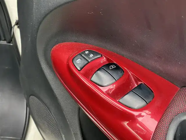 日産 ジューク 15RX 熊本県 2010(平22)年 13.9万km ホワイトパール 純正メモリナビ(MP310-W)/【ワンセグTV/SD/CD/DVD/Bluetooth】/バックカメラ/RAYS18インチアルミホイール/オートライト/ETC/盗難防止装置/プッシュスタート/スマートキー/スペアキー/ベンチシート/ダブルエアバッグ/AAC/ABS
