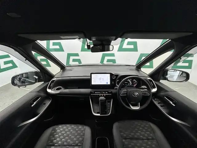 トヨタ ヴォクシー S－Z 鹿児島県 2023(令5)年 1.9万km アティチュードブラックマイカ トヨタセーフティセンス/全車速追従機能付レーダークルーズコントロール/両側パワースライドドア/ブラインドスポットモニター/純正ディスプレイオーディオ/（CD/DVD/フルセグ/Bluetooth/USB）/テレビキャンセラー/ビルトインETC2.0/純正前方ドライブレコーダー/バックカメラ/革巻きステアリング/ステアリングリモコン/ハーフレザーシート/前席シートヒーター/フロント&バックソナー/純正LEDヘッドライト/フロントフォグランプ/オートライト/純正フロアマット/純正17インチアルミ