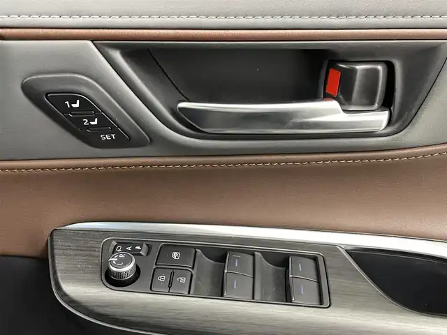 トヨタ ハリアー ハイブリッド Z レザーパッケージ 熊本県 2020(令2)年 5.9万km プレシャスブラックパール ワンオーナー/禁煙車/JBLサウンド/アルパインナビ/アラウンドビューモニター/ビルトインETC2.0/トヨタセーフティーセンス/・ブラインドスポットモニター/・プリクラッシュセーフティ/・レーダークルーズコントロール/・レーントレーシングアシスト/・ロードサインアシスト/・パーキングサポートブレーキ/前席エアーシート/前席シートヒーター/前席パワーシート/置くだけ充電/パワーバックドア/デジタルインナーミラー/ステアリングヒーター/前後クリアランスソナー/純正19インチAW/純正フロアマット/オートライト/オートハイビーム/LEDヘッドライト/フォグライト/スマートキー/プッシュスタート/スペアキー1本/保証書/取扱説明書