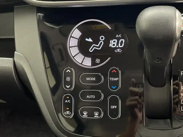 日産 デイズ ルークス ハイウェイスターターボ 鹿児島県 2015(平27)年 2.7万km ブラック 社外SDナビ/（AM/FM/CD/DVD/Bluetooth）/フルセグテレビ/アラウンドビューモニター/エマージェンシーブレーキ/両側パワースライドドア/ドライブレコーダー/スマートキー/プッシュスタート/アイドリングストップ/オートライト/ETC