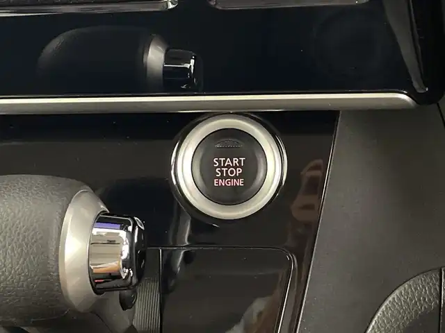 日産 デイズ ルークス ハイウェイスターターボ 鹿児島県 2015(平27)年 2.7万km ブラック 社外SDナビ/（AM/FM/CD/DVD/Bluetooth）/フルセグテレビ/アラウンドビューモニター/エマージェンシーブレーキ/両側パワースライドドア/ドライブレコーダー/スマートキー/プッシュスタート/アイドリングストップ/オートライト/ETC