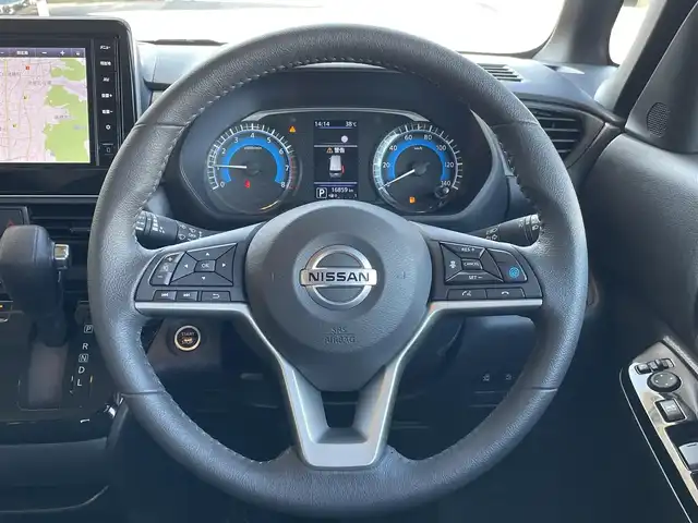 日産 ルークス HWS Gターボ プロパイロットED 東京都 2023(令5)年 1.7万km ホワイトソリッド/プレミアムオリーブM アラウンドビューモニター　/オートクルーズ　/レーンキープアシスト　/両側電動スライドドア　/純正８型ナビ　/・Ｂｌｕｅｔｏｏｔｈ　/・地デジ　/純正ドライブレコーダー前後　/プラズマクラスター付き後席ファン