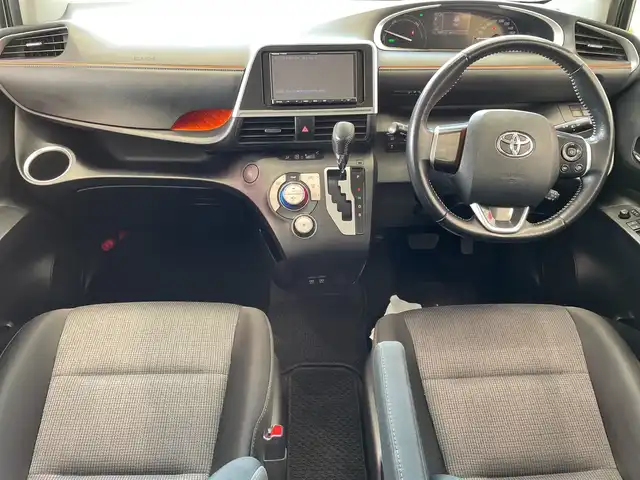 トヨタ シエンタ ハイブリッド G 埼玉県 2019(令1)年 5.8万km ブラックマイカ トヨタセーフティセンス/社外ナビ/　　CD/BT/AUX/バックカメラ/両側パワースライドドア/クルーズコントロール/ウィンカーミラー/プッシュスタート/スペアキー/ETC/禁煙車