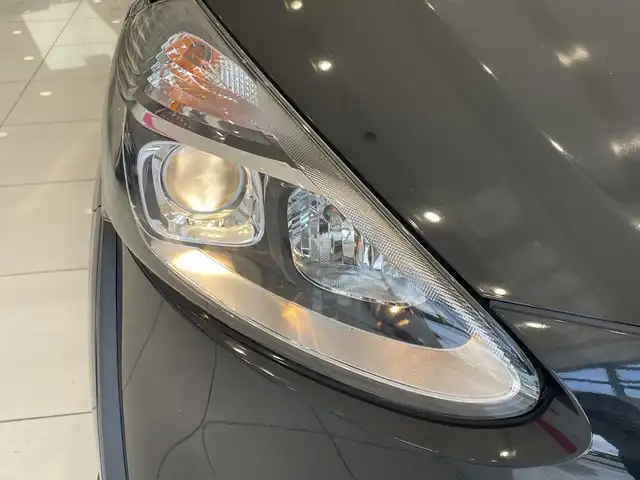 トヨタ シエンタ ハイブリッド G 埼玉県 2019(令1)年 5.8万km ブラックマイカ トヨタセーフティセンス/社外ナビ/　　CD/BT/AUX/バックカメラ/両側パワースライドドア/クルーズコントロール/ウィンカーミラー/プッシュスタート/スペアキー/ETC/禁煙車