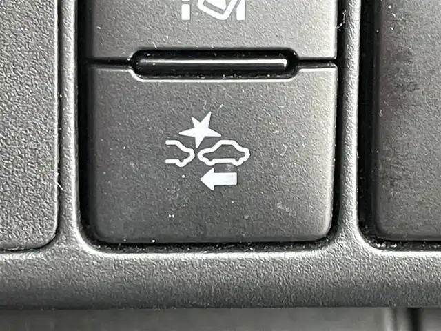 トヨタ アクア S スタイルブラック 東京都 2016(平28)年 6.6万km 紺 純正ナビ/TV/CD再生/Bluetooth接続/プリクラッシュセーフティシステム/レーンディパーチャーアラート/オートマチックハイビーム/ビルトインETC/ドライブレコーダー/ステアリングスイッチ/スマートキー