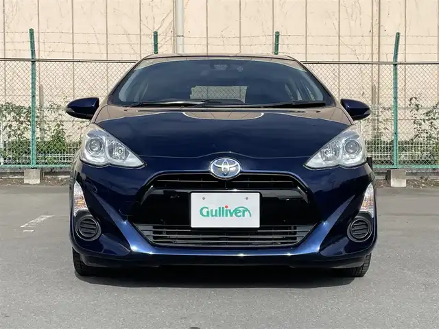 トヨタ アクア S スタイルブラック 東京都 2016(平28)年 6.6万km 紺 純正ナビ/TV/CD再生/Bluetooth接続/プリクラッシュセーフティシステム/レーンディパーチャーアラート/オートマチックハイビーム/ビルトインETC/ドライブレコーダー/ステアリングスイッチ/スマートキー