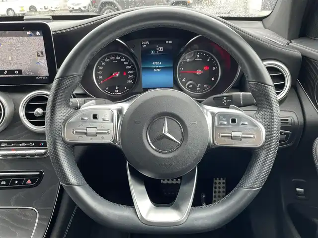 メルセデス・ベンツ ＧＬＣ２２０ d 4マチック クーペ AMGライン 埼玉県 2020(令2)年 3.5万km ダイヤモンドホワイト 黒半革シート/サンルーフ/AMGライン/アダプティブクルーズコントロール/純正HDDナビ/(Bluetooth/USB/フルセグ)/360度カメラ/ブラインドスポットモニター/エアサス/シートヒーター/アンビエントライト/純正19インチアルミホイール/ETC