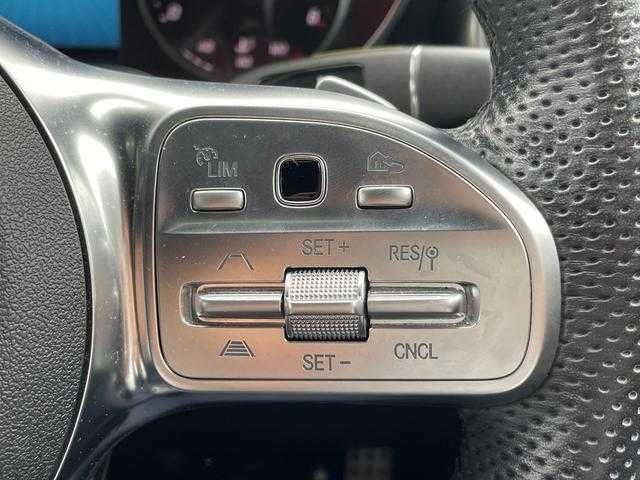 メルセデス・ベンツ ＧＬＣ２２０ d 4マチック クーペ AMGライン 埼玉県 2020(令2)年 3.5万km ダイヤモンドホワイト 黒半革シート/サンルーフ/AMGライン/アダプティブクルーズコントロール/純正HDDナビ/(Bluetooth/USB/フルセグ)/360度カメラ/ブラインドスポットモニター/エアサス/シートヒーター/アンビエントライト/純正19インチアルミホイール/ETC