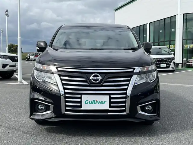 日産 エルグランド 250ハイウェイスターS 奈良県 2018(平30)年 8万km ファントムブラック ワンオーナー/純正ナビ/（ＴＶ／ＢＴ／ＣＤ／ＤＶＤ）/純正フリップダウンモニター/クルーズコントロール/全方位モニター/衝突軽減システム/前後コーナーセンサー/両側パワースライドドア/ハーフレザーシート/オートライト/電動格納ミラー/LEDヘッドライト/ＥＴＣ/純正１８インチＡＷ/保証書/取り扱い説明書