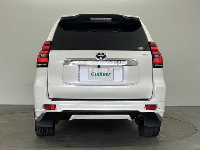 トヨタ ランドクルーザー プラド TX Lパッケージ 兵庫県 2019(平31)年 5万km ホワイトパールクリスタルシャイン ・社外9インチナビ/Bluetooth/CD/DVD/TV/・バックカメラ/・トヨタセーフティセンス/・プリクラッシュセーフティ/・レーンディパーチャーアラート/・オートマチックハイビーム/・レーダークルーズコントロール/・クリアランスソナー/・センターデフロック/・ダウンヒルアシストコントロール/・ローダウン/・オートサイドステップ/・革シート/・前席パワーシート/・前席シートヒーター/・前席ベンチレーション/・モデリスタエアロ/・22インチアルミホイールタイヤ/・LEDヘッドライト/・フォグランプ/・ビルトインETC/・スマートキー