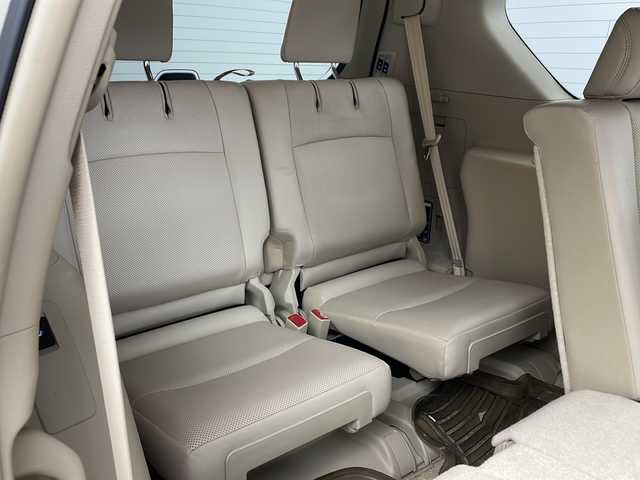 トヨタ ランドクルーザー プラド TX Lパッケージ 兵庫県 2019(平31)年 5万km ホワイトパールクリスタルシャイン ・社外9インチナビ/Bluetooth/CD/DVD/TV/・バックカメラ/・トヨタセーフティセンス/・プリクラッシュセーフティ/・レーンディパーチャーアラート/・オートマチックハイビーム/・レーダークルーズコントロール/・クリアランスソナー/・センターデフロック/・ダウンヒルアシストコントロール/・ローダウン/・オートサイドステップ/・革シート/・前席パワーシート/・前席シートヒーター/・前席ベンチレーション/・モデリスタエアロ/・22インチアルミホイールタイヤ/・LEDヘッドライト/・フォグランプ/・ビルトインETC/・スマートキー