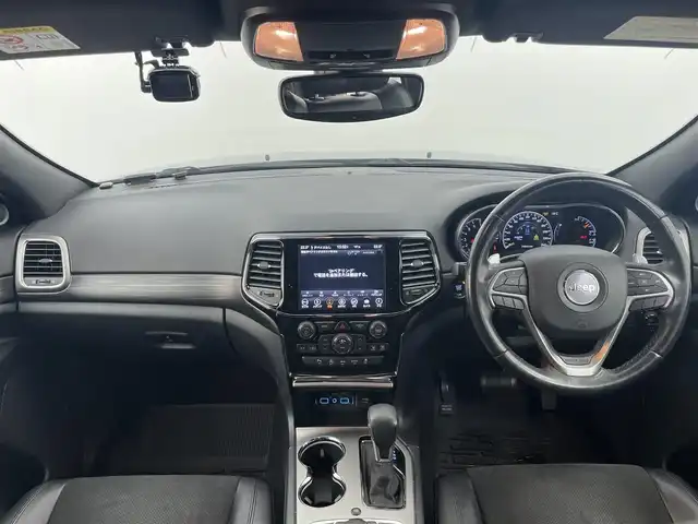 クライスラー・ジープ ジープ グランドチェロキー アルティテュード 富山県 2019(令1)年 7.5万km 黒Ｍ ４WD/純正ナビ（ｂｌｕｅｔｏｏｔｈ）/フルセグTV/バックカメラ　/前後コーナーセンサー/ＥＴＣ　/純正前後ドラレコ　/エアサス/リアパークセンスブレーキアシスト　/ハーフレザーシート　/前席パワーシート・シートヒーター　/社外１８インチＡＷ付スタッドレスセット積込（2024年７部山）/SPORTモード/スマートキー/プッシュスタート/オートライト/HIDヘッドライト/フォグ/クルーズコントロール/パドルシフト/純正マット/保証書、取説
