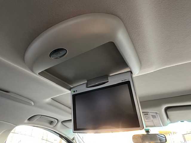 トヨタ ヴェルファイア 2．4Z プラチナセレクション 茨城県 2010(平22)年 5.9万km グレーメタリック 純正HDDナビ/ 【フルセグ/Bluetooth/CD/DVD/AM/FM】/バックカメラ/ETC/フリップダウンモニター/両側パワースライドドア/パワーバックドア/サンルーフ/純正HIDヘッドライト/フォグライト/オートライト/コーナーセンサー/スマートキー/エンジンプッシュスタート/純正18インチアルミホイール/電動格納ミラー/取扱説明書/新車時保証書/スペアキー×1