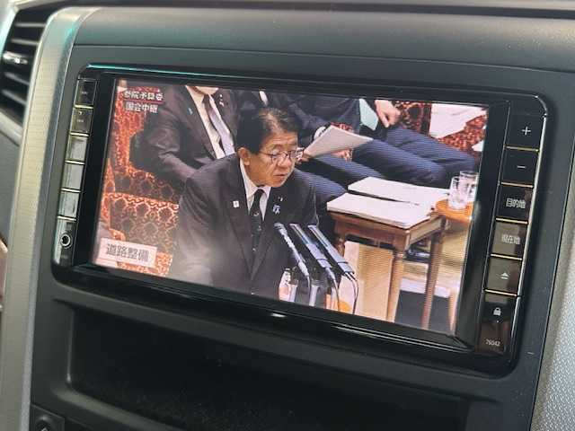 トヨタ ヴェルファイア 2．4Z プラチナセレクション 茨城県 2010(平22)年 5.9万km グレーメタリック 純正HDDナビ/ 【フルセグ/Bluetooth/CD/DVD/AM/FM】/バックカメラ/ETC/フリップダウンモニター/両側パワースライドドア/パワーバックドア/サンルーフ/純正HIDヘッドライト/フォグライト/オートライト/コーナーセンサー/スマートキー/エンジンプッシュスタート/純正18インチアルミホイール/電動格納ミラー/取扱説明書/新車時保証書/スペアキー×1