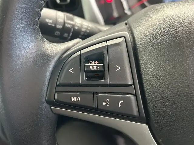 スズキ ハスラー HYBRID X 鹿児島県 2022(令4)年 4.9万km フェニックスレッドパール/ガンメタリック2トーンルーフ 禁煙車/純正9インチメモリナビ/　・フルセグTV/　・Bluetooth/　・AppleCarPlay/　・AndroidAuto/　・CD/DVD/デュアルカメラブレーキサポート/誤発進抑制機能/車線逸脱警報機能/先行車発進お知らせ機能/アダプティブクルーズコントロール/標識認識機/ハイビームアシスト/全方位モニター/ETC/前後ドライブレコーダー/シートヒーター/LEDヘッドライト/純正フロアマット/純正アルミホイール/電動格納ミラー/ステアリングリモコン