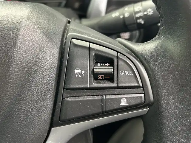 スズキ ハスラー HYBRID X 鹿児島県 2022(令4)年 4.9万km フェニックスレッドパール/ガンメタリック2トーンルーフ 禁煙車/純正9インチメモリナビ/　・フルセグTV/　・Bluetooth/　・AppleCarPlay/　・AndroidAuto/　・CD/DVD/デュアルカメラブレーキサポート/誤発進抑制機能/車線逸脱警報機能/先行車発進お知らせ機能/アダプティブクルーズコントロール/標識認識機/ハイビームアシスト/全方位モニター/ETC/前後ドライブレコーダー/シートヒーター/LEDヘッドライト/純正フロアマット/純正アルミホイール/電動格納ミラー/ステアリングリモコン