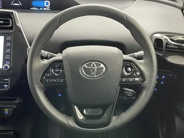 トヨタ プリウス ＰＨＶ A 愛知県 2022(令4)年 3.9万km アティチュードブラックマイカ 純正8インチディスプレイオーディオ/トヨタセーフティセンス/パーキングアシスト/ヘッドアップディスプレイ/ブラインドスポットモニター/アラウンドビューモニター/AC100V電源/ステアリングヒーター/パワーシート/シートヒーター/レーダークルーズコントロール/前後ドライブレコーダー/ETC2.0/フルセグTV/LEDオートライト/フォグランプ/純正アルミホイール/純正フロアマット/カーテンエアバック/禁煙車