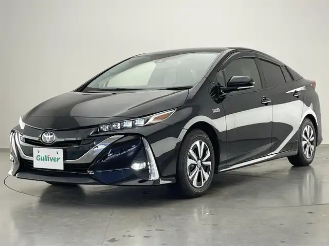 トヨタ プリウス ＰＨＶ A 愛知県 2022(令4)年 3.9万km アティチュードブラックマイカ 純正8インチディスプレイオーディオ/トヨタセーフティセンス/パーキングアシスト/ヘッドアップディスプレイ/ブラインドスポットモニター/アラウンドビューモニター/AC100V電源/ステアリングヒーター/パワーシート/シートヒーター/レーダークルーズコントロール/前後ドライブレコーダー/ETC2.0/フルセグTV/LEDオートライト/フォグランプ/純正アルミホイール/純正フロアマット/カーテンエアバック/禁煙車