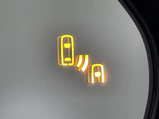 トヨタ アクア Z 愛知県 2024(令6)年 1.5万km ブラックマイカ 純正１０インチナビ/パノラミックビューモニター/プリクラッシュセーフティ/レーダークルーズコントロール/ブラインドスポットモニター/クリアランスソナー/レーンキープアシスト/先行車発進告知/ビルトインＥＴＣ/前後ドライブレコーダー/AC100Vコンセント/USB入力端子/アクセサリーソケット/ISOFIX/純正フロアマット/純正15インチアルミホイール