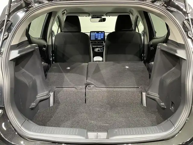 トヨタ アクア Z 愛知県 2024(令6)年 1.5万km ブラックマイカ 純正１０インチナビ/パノラミックビューモニター/プリクラッシュセーフティ/レーダークルーズコントロール/ブラインドスポットモニター/クリアランスソナー/レーンキープアシスト/先行車発進告知/ビルトインＥＴＣ/前後ドライブレコーダー/AC100Vコンセント/USB入力端子/アクセサリーソケット/ISOFIX/純正フロアマット/純正15インチアルミホイール