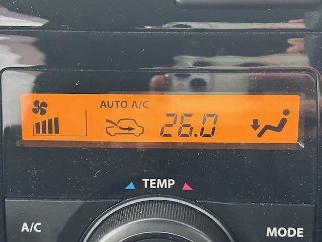 日産 ルークス ハイウェイスター 富山県 2010(平22)年 4.5万km ルナグレー 4WD/スマートキー/パワースライドドア/社外CDプレーヤー/HIDヘッドライト/フォグランプ/プッシュスタート/電格ウィンカーミラー/純正ドアバイザー/純正フロアマット/純正１４インチAW/保証書・取説/社外AW付きスタッドレス車載(155/65R13)