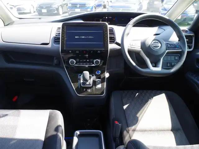 日産 セレナ e－パワー ハイウェイスター V 千葉県 2019(令1)年 4.1万km ダイヤモンドブラック エマージェンシーブレーキ/プロパイロット/インテリジェントクルーズコントロール/インテリジェントパーキングアシスト/ハンズフリー両側パワースライドドア/純正SDナビ/地デジTV/【DVD/CD再生機能　Bluetooth接続】/アラウンドビューモニター/ETC（2.0）/LEDヘッドライト/純正15インチアルミホイル/サイド/カーテンエアバッグ/インテリジェントキー