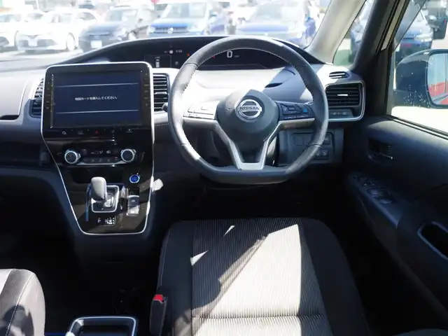 日産 セレナ e－パワー ハイウェイスター V 千葉県 2019(令1)年 4.1万km ダイヤモンドブラック エマージェンシーブレーキ/プロパイロット/インテリジェントクルーズコントロール/インテリジェントパーキングアシスト/ハンズフリー両側パワースライドドア/純正SDナビ/地デジTV/【DVD/CD再生機能　Bluetooth接続】/アラウンドビューモニター/ETC（2.0）/LEDヘッドライト/純正15インチアルミホイル/サイド/カーテンエアバッグ/インテリジェントキー