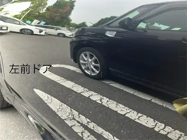 ＢＭＷ Ｘ３ ミッドナイトエディション 三重県 2020(令2)年 3.1万km サファイアブラックP 130台限定車/革シート/シートヒーター(前席)/電動ランバーサポート/パワーシート(前席)/メモリアル機能(運転席)/ワイヤレス充電器/ドライブレコーダー(前後)/パワーバックドア/全方位カメラ/harmankardonサラウンド(16スピーカー)/純正ナビ(Bluetooth/DTV/AM/FM/AppleCarPlay/音楽ライブラリ/Spotify/ScreenMirroring)/ドライビングアシストプラス/アクティブクルーズコントロール/ステアリング/レーンコントロールアシスト/レーンディパーチャーウォーニング/レーンチェンジウォーニング/アクティブサイドコリジョンプロテクション/前車接近警告/衝突回避/被害軽減ブレーキ/事故回避アシスト/後車衝突警告/クロストラフィックウォーニング/パーキングアシストプラス/パークディスタンスコントロール/パーキングアシスト/ミラー内蔵ETC2.0/ブラックフロントグリル/カーボンドアミラー/ブラッククロームデュアルマフラー/20インチブラック塗装AW/ブラックルーフレール/ピアノブラックインパネ加飾/合皮貼ダッシュボード/オートホールド/パドルシフト/Mシートベルト/スペアキー