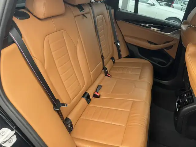 ＢＭＷ Ｘ３ ミッドナイトエディション 三重県 2020(令2)年 3.1万km サファイアブラックP 130台限定車/革シート/シートヒーター(前席)/電動ランバーサポート/パワーシート(前席)/メモリアル機能(運転席)/ワイヤレス充電器/ドライブレコーダー(前後)/パワーバックドア/全方位カメラ/harmankardonサラウンド(16スピーカー)/純正ナビ(Bluetooth/DTV/AM/FM/AppleCarPlay/音楽ライブラリ/Spotify/ScreenMirroring)/ドライビングアシストプラス/アクティブクルーズコントロール/ステアリング/レーンコントロールアシスト/レーンディパーチャーウォーニング/レーンチェンジウォーニング/アクティブサイドコリジョンプロテクション/前車接近警告/衝突回避/被害軽減ブレーキ/事故回避アシスト/後車衝突警告/クロストラフィックウォーニング/パーキングアシストプラス/パークディスタンスコントロール/パーキングアシスト/ミラー内蔵ETC2.0/ブラックフロントグリル/カーボンドアミラー/ブラッククロームデュアルマフラー/20インチブラック塗装AW/ブラックルーフレール/ピアノブラックインパネ加飾/合皮貼ダッシュボード/オートホールド/パドルシフト/Mシートベルト/スペアキー