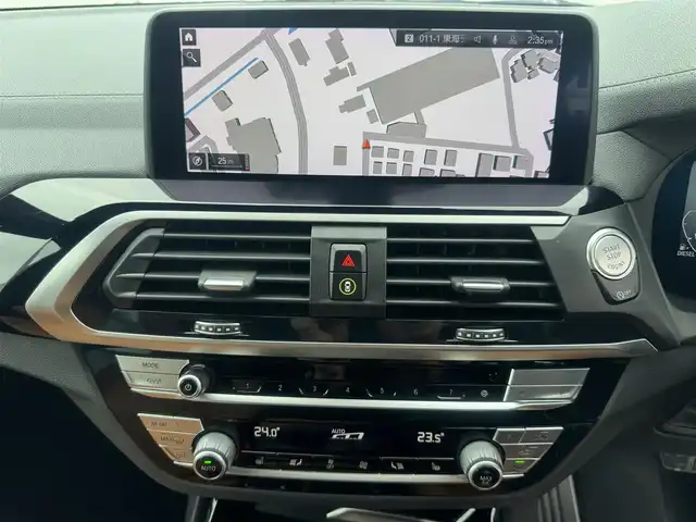 ＢＭＷ Ｘ３ ミッドナイトエディション 三重県 2020(令2)年 3.1万km サファイアブラックP 130台限定車/革シート/シートヒーター(前席)/電動ランバーサポート/パワーシート(前席)/メモリアル機能(運転席)/ワイヤレス充電器/ドライブレコーダー(前後)/パワーバックドア/全方位カメラ/harmankardonサラウンド(16スピーカー)/純正ナビ(Bluetooth/DTV/AM/FM/AppleCarPlay/音楽ライブラリ/Spotify/ScreenMirroring)/ドライビングアシストプラス/アクティブクルーズコントロール/ステアリング/レーンコントロールアシスト/レーンディパーチャーウォーニング/レーンチェンジウォーニング/アクティブサイドコリジョンプロテクション/前車接近警告/衝突回避/被害軽減ブレーキ/事故回避アシスト/後車衝突警告/クロストラフィックウォーニング/パーキングアシストプラス/パークディスタンスコントロール/パーキングアシスト/ミラー内蔵ETC2.0/ブラックフロントグリル/カーボンドアミラー/ブラッククロームデュアルマフラー/20インチブラック塗装AW/ブラックルーフレール/ピアノブラックインパネ加飾/合皮貼ダッシュボード/オートホールド/パドルシフト/Mシートベルト/スペアキー