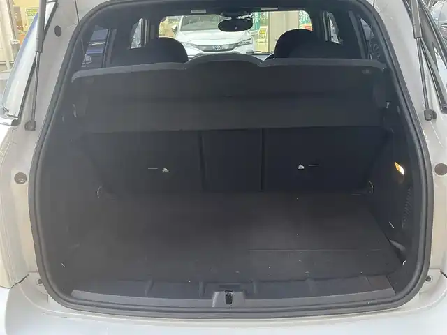 ＭＩＮＩ ミニ クロスオーバー クーパー S 静岡県 2011(平23)年 6.8万km ライトホワイト 社外HDDナビ/フルセグTV/DVD/CD/バックカメラ/ハーフレザーシート/バックソナー/ETC/前後ドライブレコーダー/パドルシフト/プッシュスタートエンジン/純正18インチAW/保証書/取扱説明書/ナビ取扱説明書/H30/R2/4/5/6/7点検記録簿有