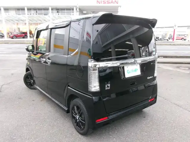 ホンダ Ｎ ＢＯＸ カスタム SSブラックSパッケージ 群馬県 2017(平29)年 12.4万km クリスタルブラックパール ワンオーナー/8インチSDナビ/バックカメラ/両側パワースライドドア/シートヒーター/HID/ETC