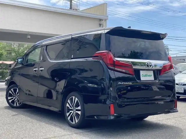 トヨタ アルファード S Cパッケージ 兵庫県 2021(令3)年 4.4万km ブラック ワンオーナー/メーカーナビ/FM/AM/CD/DVD/Bluetooth/Miracast/フルセグTV/両側電動スライドドア/JBLサウンド/バックカメラ/全方位カメラ/フリップダウンモニター/革シート/シートヒーター/エアシート/オットマン/レーダークルーズコントロール（全車速）/パワーバックドア/駐車支援/Toyota Safety Sense/クリアランスソナー/レーンキープアシスト/ブラインドスポットモニター/ロードサインアシスト/ETC/ハンドルヒーター/整備記録簿/取扱説明書/保証書/ドライブレコーダー