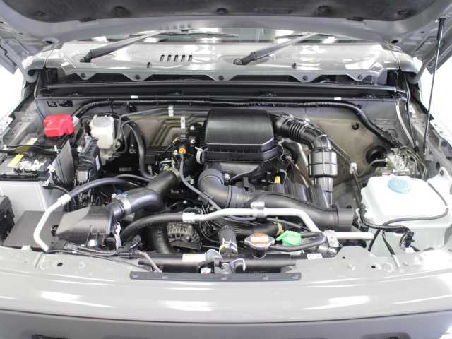 スズキ ジムニー XC 千葉県 2025(令7)年 0.1万km未満 ミディアムグレー ワンオーナー/純正9インチメモリナビ(AVIC-RQS720ZS)/フルセグＴＶ/Ｂｌｕｅｔｏｏｔｈ/AM/FM/CD/DVD/バックカメラ/LEDヘッドライト/フォグランプ/クルーズコントロール/アイドリングストップ/障害物センサー/車線逸脱警報/衝突軽減ブレーキ/前席シートヒーター/スマートキー×2/取説/保証書
