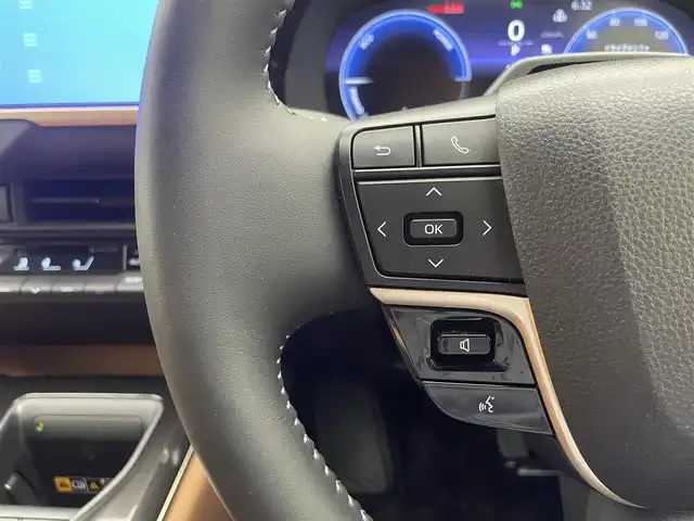 トヨタ クラウン スポーツ Z 兵庫県 2024(令6)年 1.3万km 黒 純正ナビ/フルセグ BT USB/パノラミックビューモニター/デジタルインナーミラー/レーダークルーズコントロール/プリクラッシュセーフティー/クリアランスソナー/LDA/BSM/HUD/ビルトインETC2.0/パワーバックドア/レザーシート/レザーシート/シートヒーター/ベンチレーション/パワーシート/LEDヘッドライト/オートライト/オートハイビーム/ワイヤレス充電/純正マット/ドアバイザー