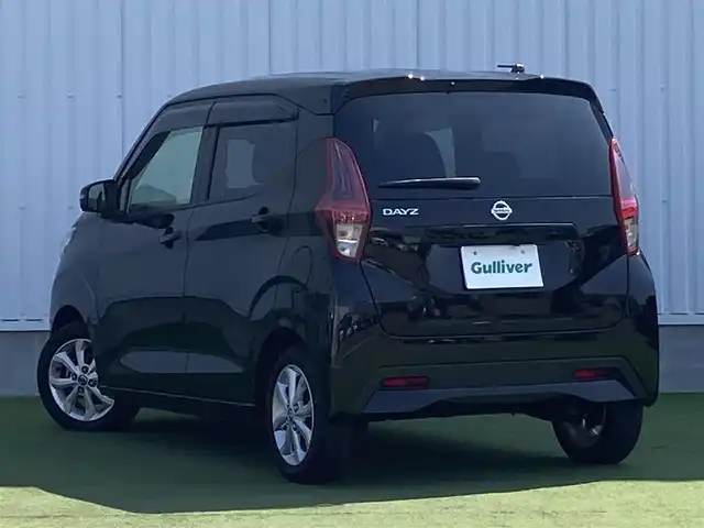 日産 デイズ X 香川県 2023(令5)年 2.5万km ブラック 登録時走行距離：24601km/ディーラーＯＰナビ　/フルセグＴＶ　/全方位カメラ　/ＥＴＣ２．０　/純正ドラレコ　/ステリモ　/純正フロアマット　/オートライト　/純正ＡＷ　/レーンキープ　/横滑り防止　/コーナーセンサー　/プッシュスタート　/スマートキー