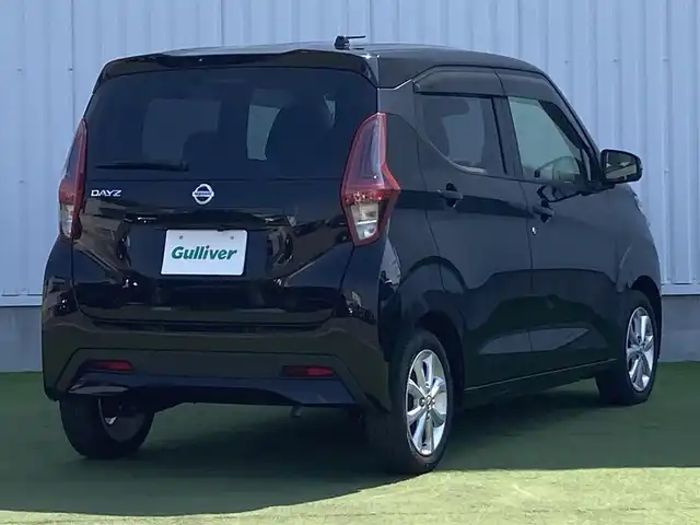 日産 デイズ X 香川県 2023(令5)年 2.5万km ブラック 登録時走行距離：24601km/ディーラーＯＰナビ　/フルセグＴＶ　/全方位カメラ　/ＥＴＣ２．０　/純正ドラレコ　/ステリモ　/純正フロアマット　/オートライト　/純正ＡＷ　/レーンキープ　/横滑り防止　/コーナーセンサー　/プッシュスタート　/スマートキー