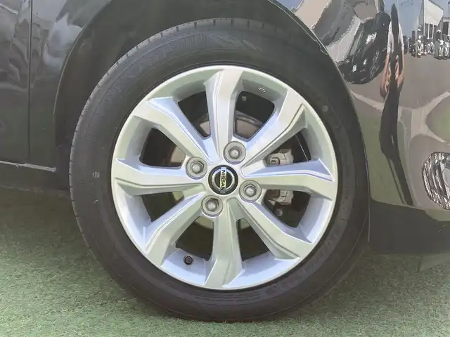 日産 デイズ X 香川県 2023(令5)年 2.5万km ブラック 登録時走行距離：24601km/ディーラーＯＰナビ　/フルセグＴＶ　/全方位カメラ　/ＥＴＣ２．０　/純正ドラレコ　/ステリモ　/純正フロアマット　/オートライト　/純正ＡＷ　/レーンキープ　/横滑り防止　/コーナーセンサー　/プッシュスタート　/スマートキー