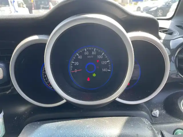 ホンダ Ｎ ＢＯＸ カスタム G SSパッケージ 和歌山県 2017(平29)年 9.6万km クリスタルブラックパール (株)IDOMが運営する【じしゃロン和歌山店】の自社ローン専用車両になります。こちらは現金またはオートローンご利用時の価格です。自社ローンご希望の方は別途その旨お申付け下さい/純正ナビ(AM/FM/CD/DVD/ワンセグ/BT)/アイドリングストップ/ETC/バックカメラ/片側パワースライド