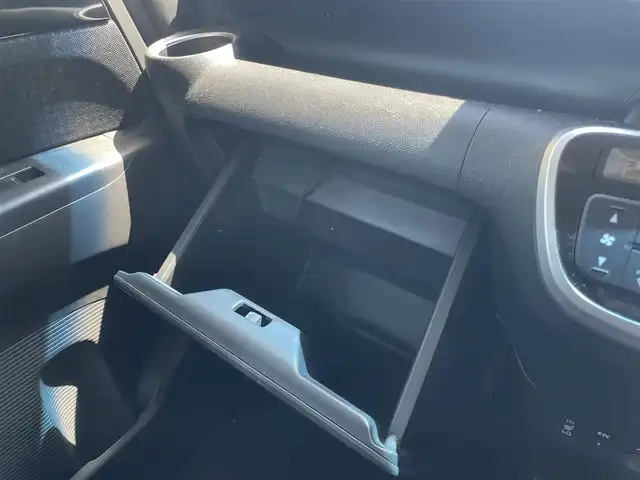 ホンダ Ｎ ＢＯＸ カスタム G SSパッケージ 和歌山県 2017(平29)年 9.6万km クリスタルブラックパール (株)IDOMが運営する【じしゃロン和歌山店】の自社ローン専用車両になります。こちらは現金またはオートローンご利用時の価格です。自社ローンご希望の方は別途その旨お申付け下さい/純正ナビ(AM/FM/CD/DVD/ワンセグ/BT)/アイドリングストップ/ETC/バックカメラ/片側パワースライド