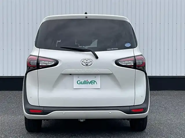 トヨタ シエンタ G セーフティエディションⅡ 千葉県 2020(令2)年 1.2万km ホワイトパールクリスタルシャイン 純正9インチナビ/(フルセグTV/BT/CD/DVD/FM/AM)/バックカメラ/前後ドライブレコーダー/衝突被害軽減システム/車線逸脱警報/両側パワースライドドア/横滑り防止装置/ビルトインETC/アイドリングストップ/LEDヘッドライト/オートライト/ウィンカーミラー/電動格納ミラー/シートリフター/プッシュスタート/スマートキー/フロアマット/ドアバイザー/スペアキー