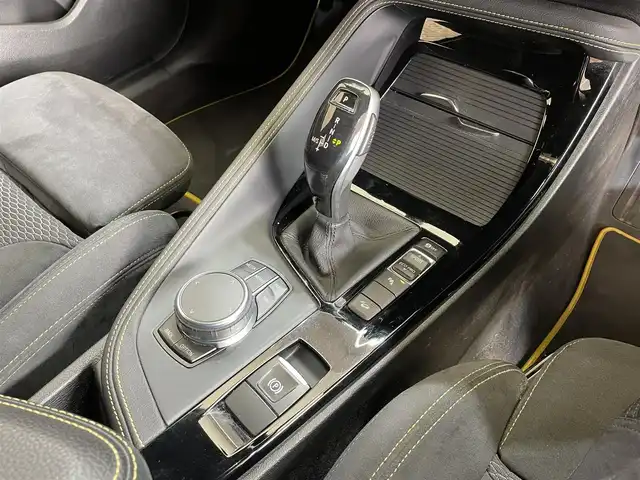 ＢＭＷ Ｘ２ xDrive20i 岩手県 2019(平31)年 3.1万km サンセットオレンジ ４WD/ターボ/ドライビングアシスト/衝突回避・衝突軽減ブレーキ/レーンディパーチャーウォーニング/可変スピードリミッター/パーキング・アシスト/ヒルディセントコントロール/パークディスタンスコントロール/オートマチックテールゲート/パドルシフト/デイタイムライトニング/LEDヘッドライト/LEDフロント・リヤフォグランプ/純正ナビ/リヤビューカメラ/ETC/ダイナミックスタビリティコントロール/ダイナミックトラクションコントロール/純正１９インチアルミホイール