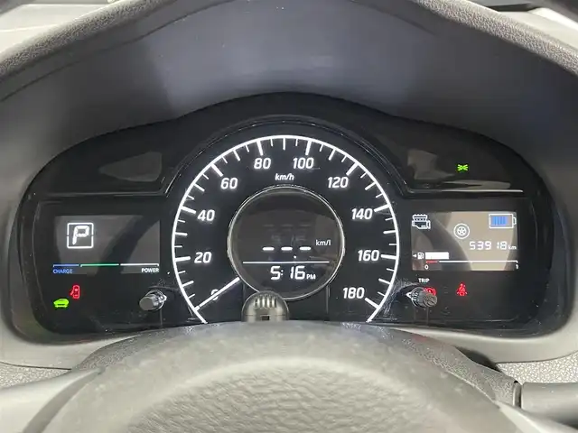 日産 ノート e－パワー X 愛知県 2019(令1)年 5.4万km ブリリアントホワイトパール 純正ナビ　全方位カメラ　禁煙車　デジタルインナーミラー　コーナーセンサー　エマージェンシーブレーキ　衝突軽減　車線逸脱　オートライト　ＥＴＣ　ＵＳＢ　Ｂｌｕｅｔｏｏｔｈ　プッシュスタート　純正アルミ