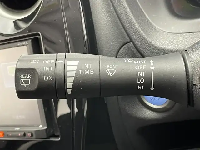 日産 ノート e－パワー X 愛知県 2019(令1)年 5.4万km ブリリアントホワイトパール 純正ナビ　全方位カメラ　禁煙車　デジタルインナーミラー　コーナーセンサー　エマージェンシーブレーキ　衝突軽減　車線逸脱　オートライト　ＥＴＣ　ＵＳＢ　Ｂｌｕｅｔｏｏｔｈ　プッシュスタート　純正アルミ