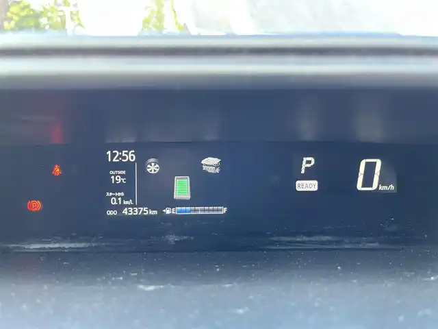 トヨタ アクア G 三重県 2018(平30)年 4.4万km ブラックマイカ 純正ナビ(Bluetooth/CD/DVD/AM/FM/地デジTV/SD)/バックカメラ/ETC/ドライブレコーダー(前)/クルーズコントロール/オプション15インチアルミホイール/セーフティセンス（プリクラッシュセーフティシステム/レーンディパーチャーアラート/オートマチックヒビーム）/スマートエントリー/スタートシステム/スペアキー/ステアリングスイッチ/プライバシーガラス/ディープブラウン合革巻きインパネ加飾/ピアノブラック吹出口加飾/メッキエアコン吹き出し口リング/デジタルメーター/TFTカラーマルチインフォメーションディスプレイ/ピアノブラック加飾付ステアリング/チルト/テレスコピックステアリング/オートエアコン/バニティミラー（運転席　助手席）/ディープブラウンスエード調ファブリックシート/アームレスト