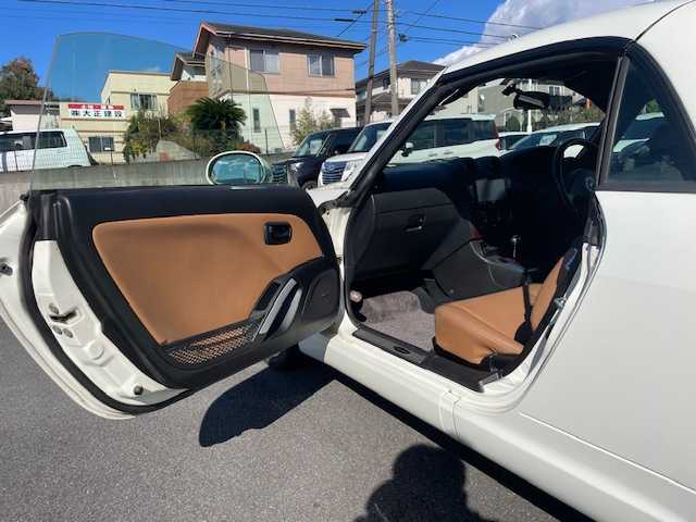 ダイハツ コペン タンレザーエディション 静岡県 2008(平20)年 7万km ホワイトパールマイカ ●社外ナビ/（ワンセグ/CD/DVD）/(NR-MZ03)/●アクティブトップ/●フォグランプ/●ウッドコンビステアリング/●ETC/●運転席＆助手席シートヒーター/●clarionスピーカー/●シガーライター/●純正フロアマット/●純正15インチアルミホイール