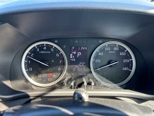 ダイハツ キャスト スタイル X リミテッド SAⅢ 静岡県 2020(令2)年 2.2万km ファイアークォーツレッドM 純正メモリナビ/・CD/・DVD/・フルセグＴＶ/・Bluetooth/・USB/・AM/・FM/主要装備/・衝突軽減/・横滑り防止装置/・レーンキープ/・バックカメラ/・シートヒーターD/N席/・ETC/・ステリモ/・スマートキー/・プッシュスタート/・スペアキー1本/・ハロゲンヘッドライト/・オートライト/・オートハイビーム/・純正フロアマット